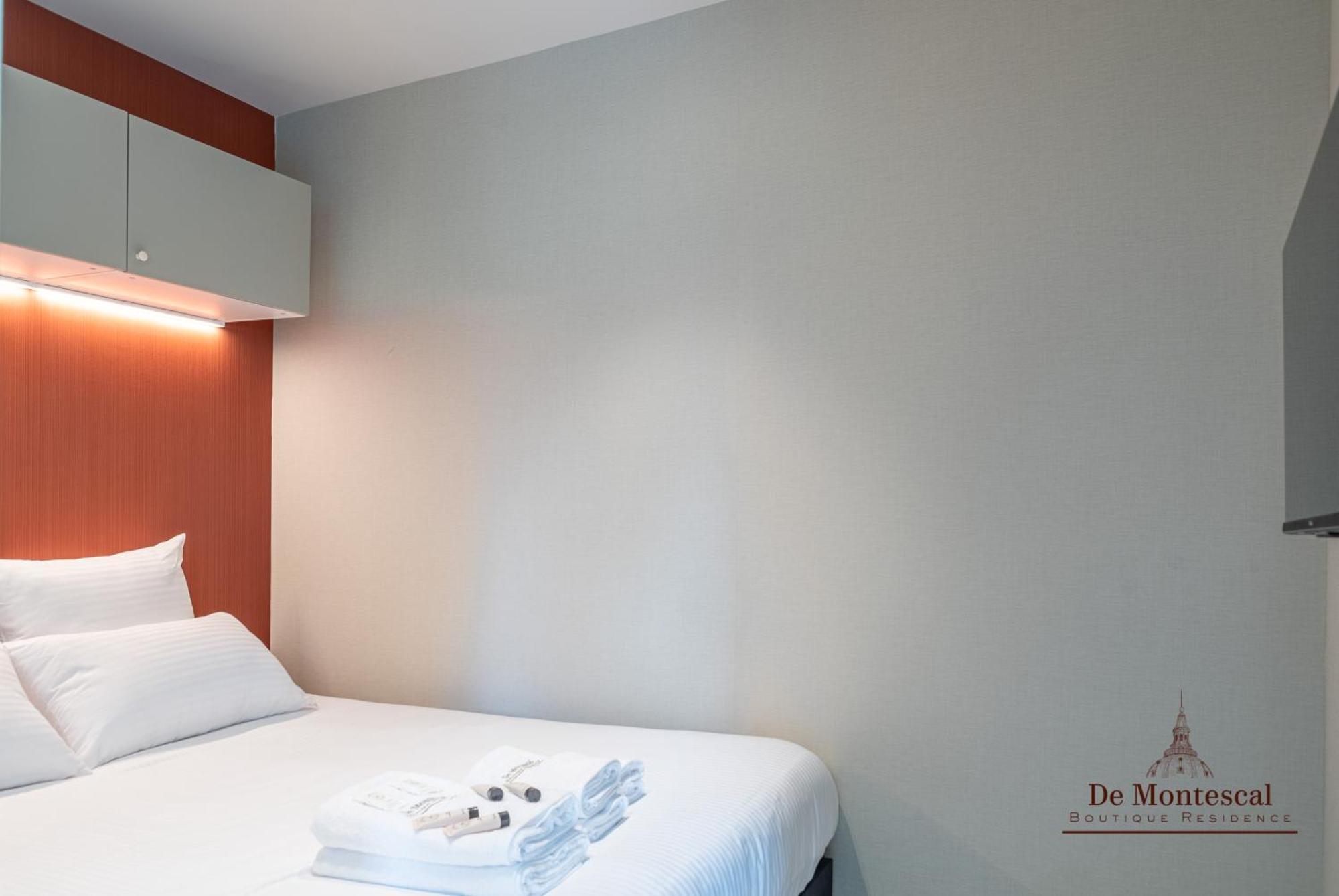 De Montescal - Hot Tub And Ac Cosy Apartment A Prime Location 40M2 Παρίσι Εξωτερικό φωτογραφία